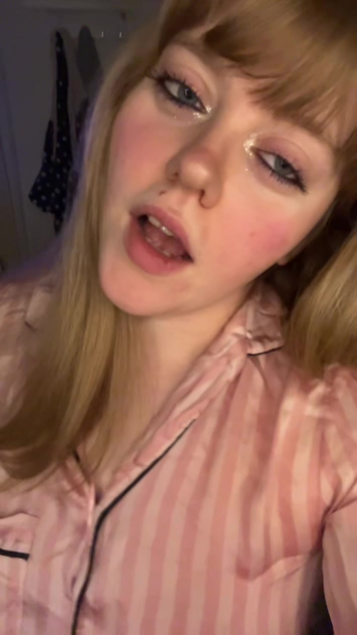 @Courtney <3