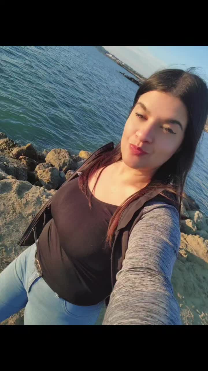 @Nela