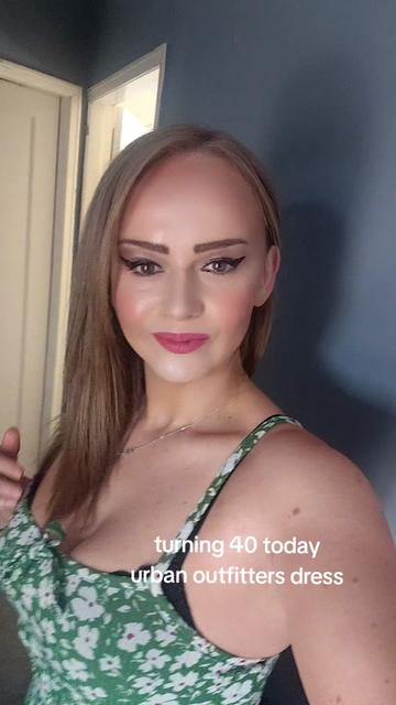 @Emily_Yorkie05