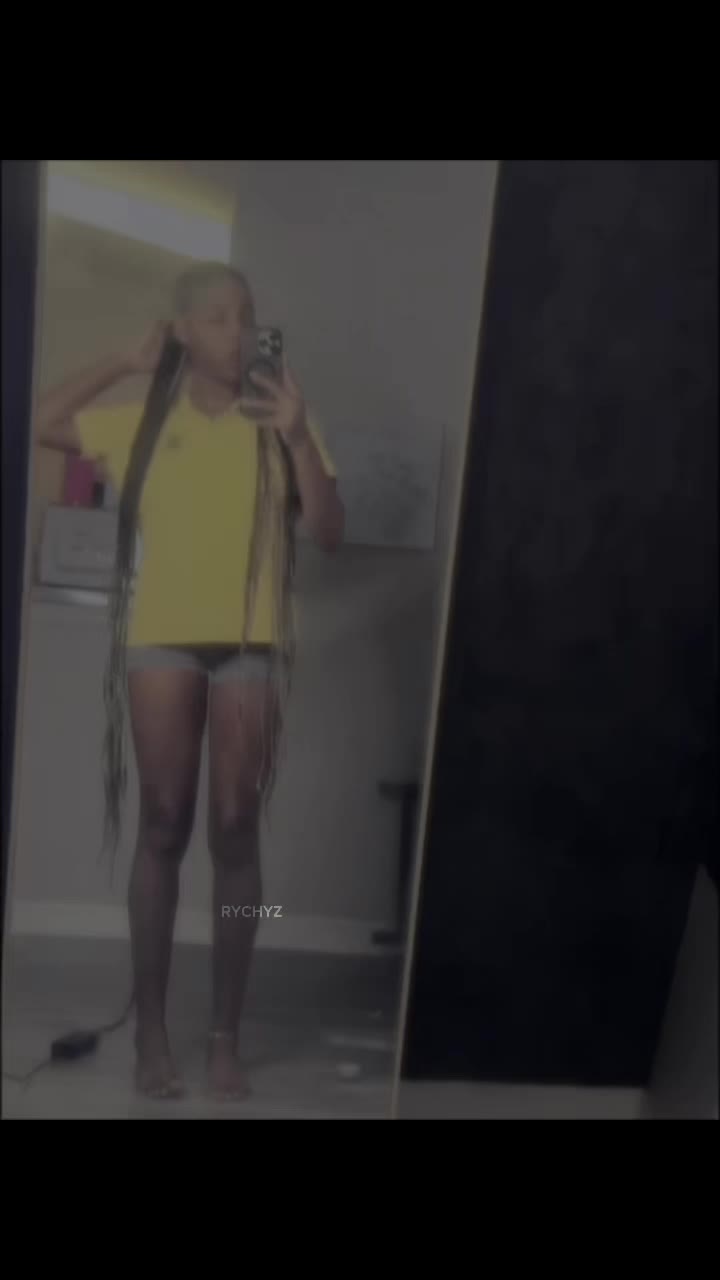 @Cryst.tel!i