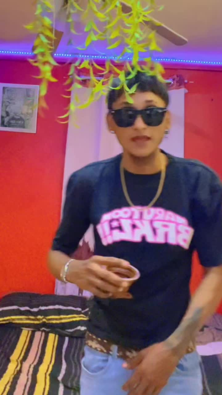 @.ITZVICKASH_๐ฌ๐พ/๐ง๐ง