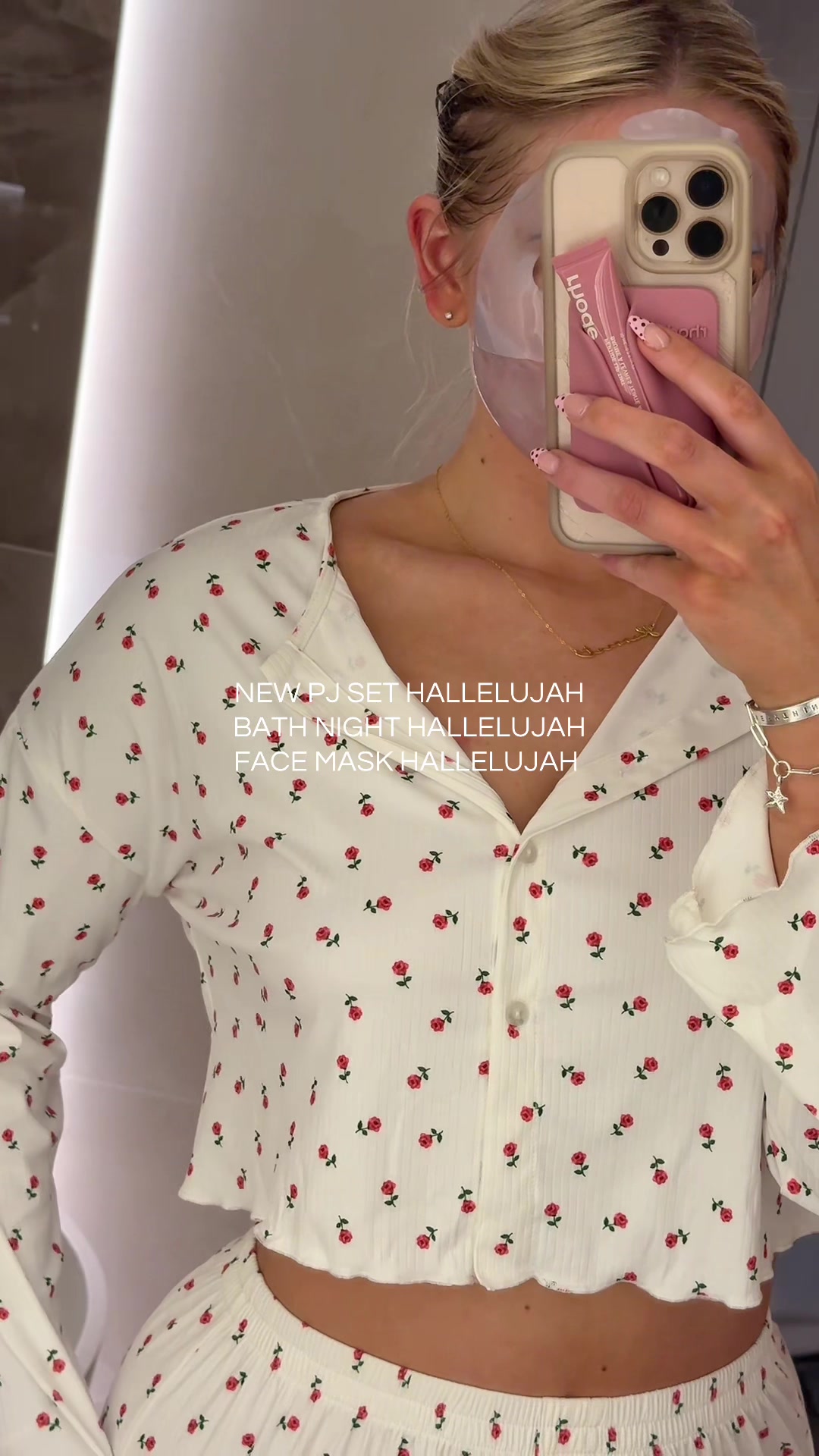 @𝐻𝒶𝓇𝓇𝒾𝑒𝓉 🦋
