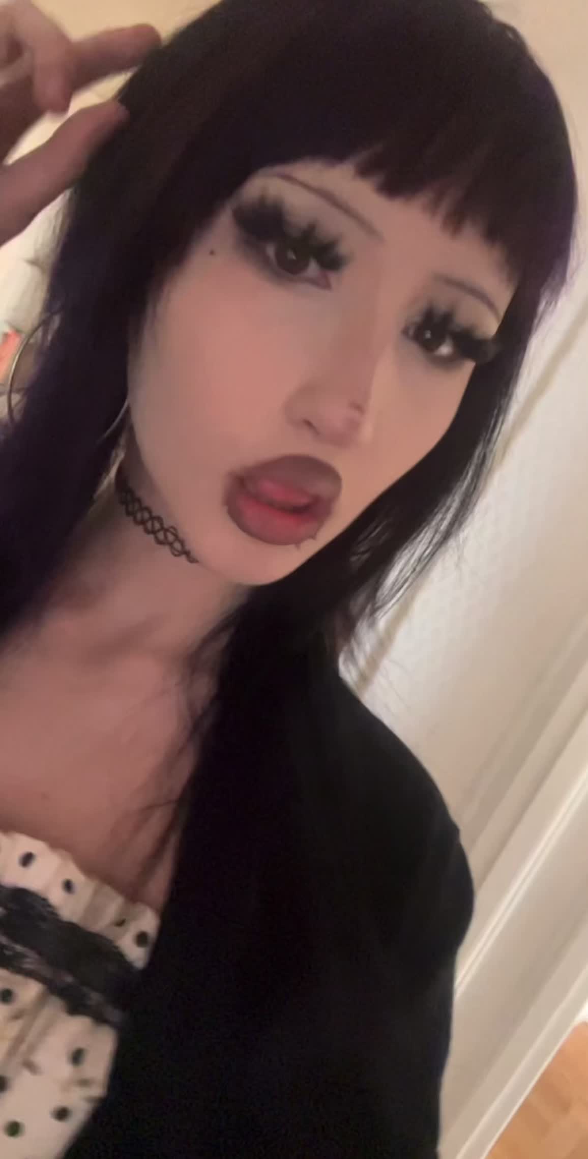 @tina
