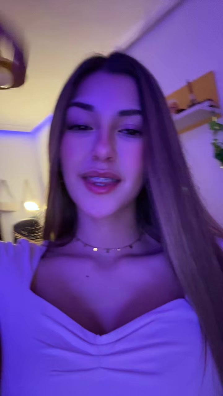 @𝐀𝐝𝐫𝐢𝐚𝐧𝐢𝐭𝐚