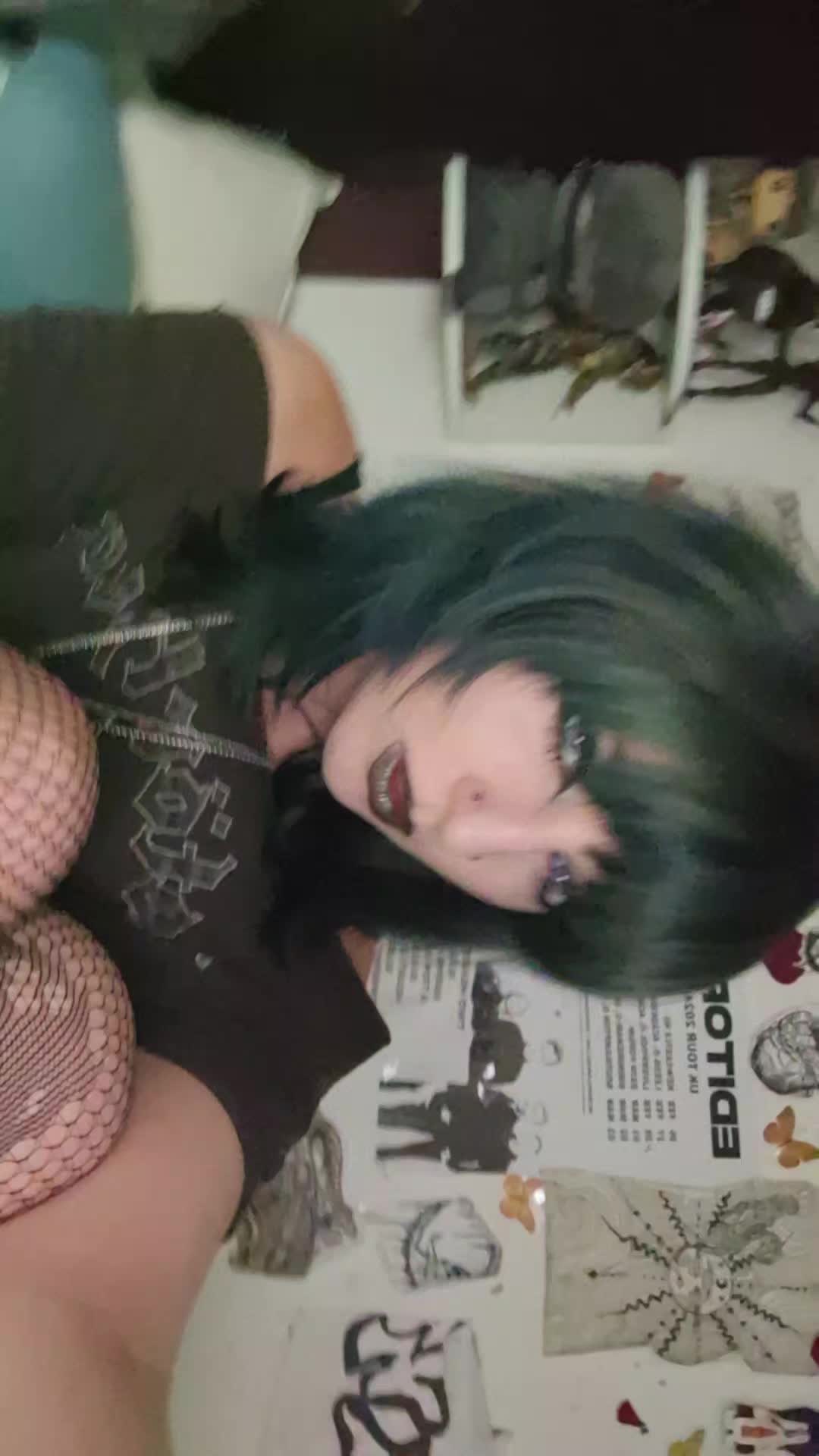 @*＊✿❀ 𝐆𝐞𝐧𝐞𝐯𝐢𝐞𝐯𝐞 ❀✿＊*