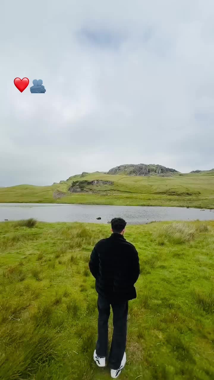 @KARANVEER SINGH🇬🇧