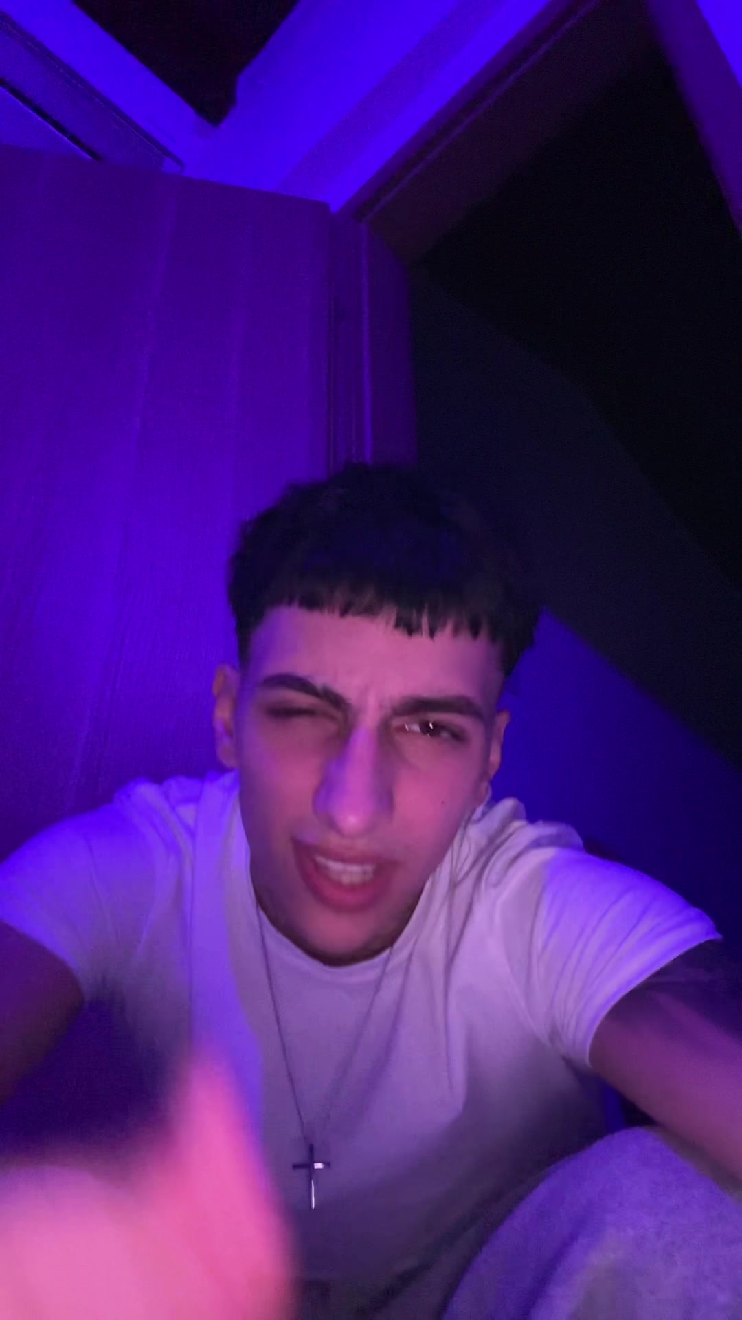 @Tsomis