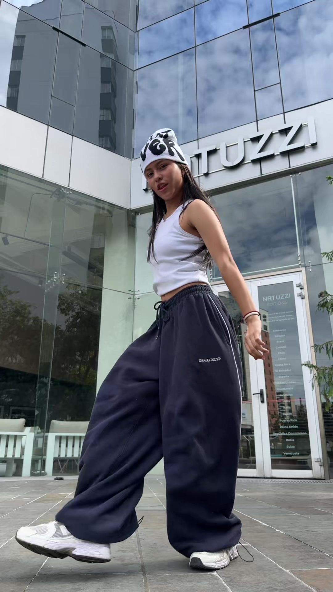 @IsaGuti.Dancer