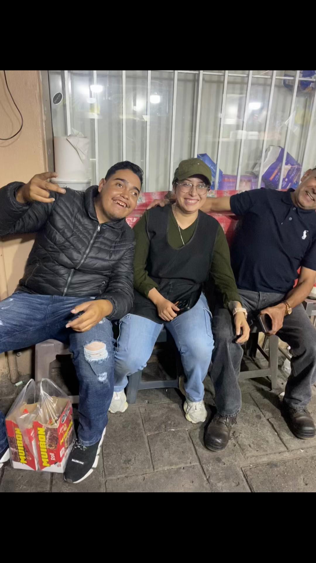 @Ya es toda wey, hasta dentro