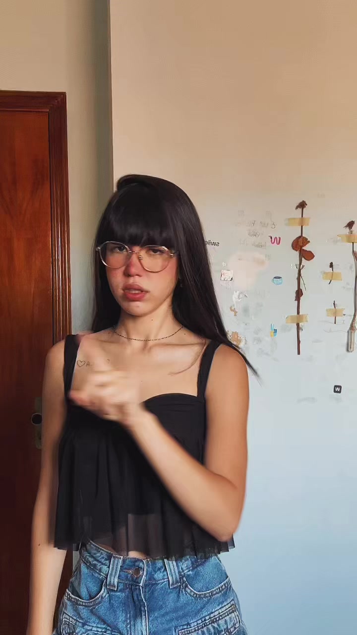 @𝐀𝐧𝐚 ✨