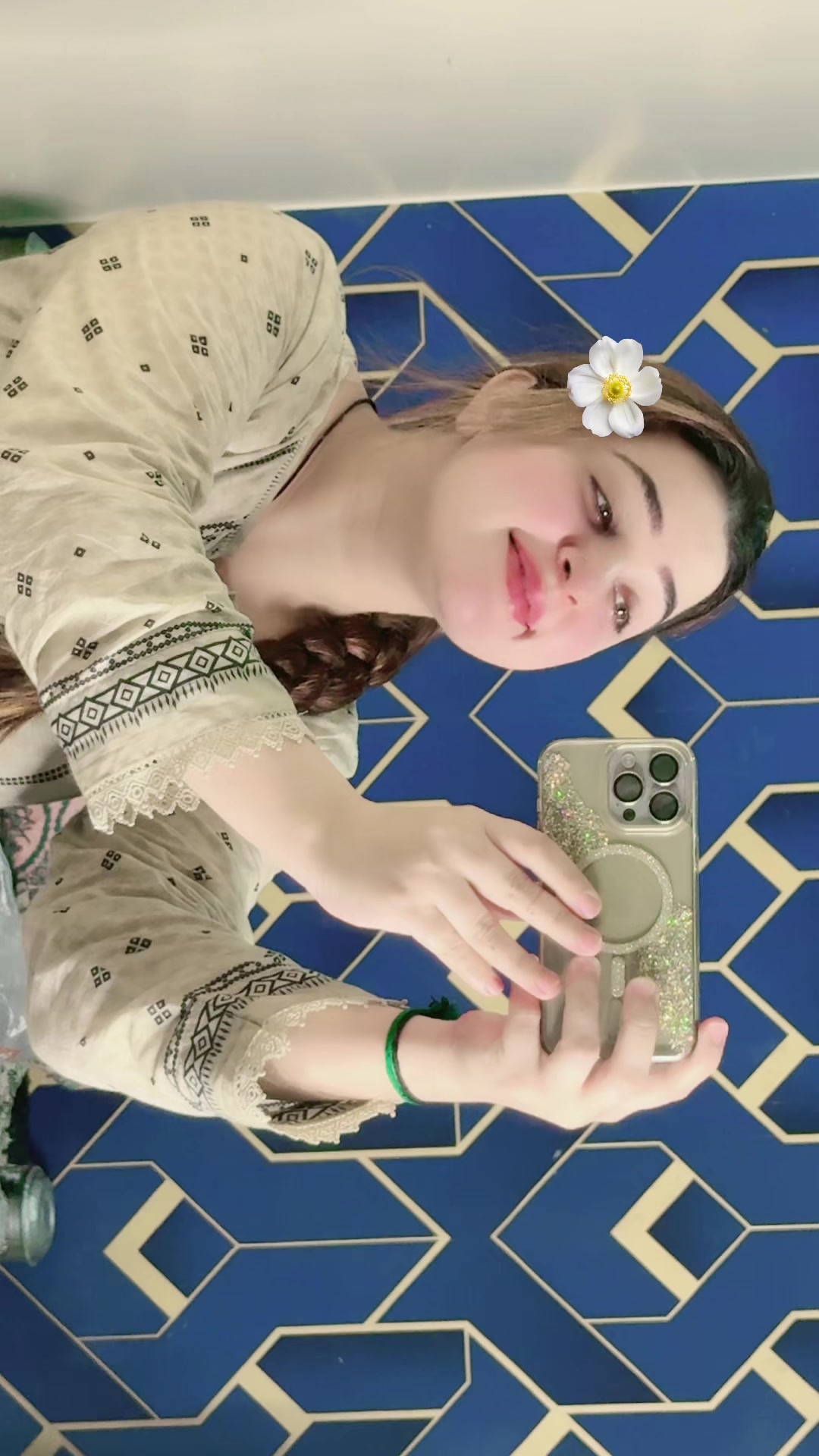 @SaMeErA_💫👑