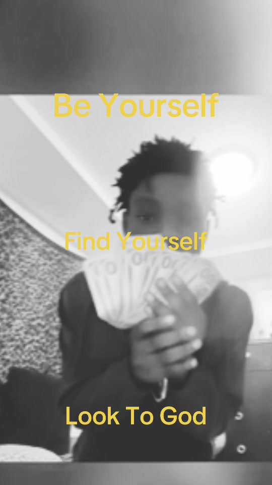 @⃟
