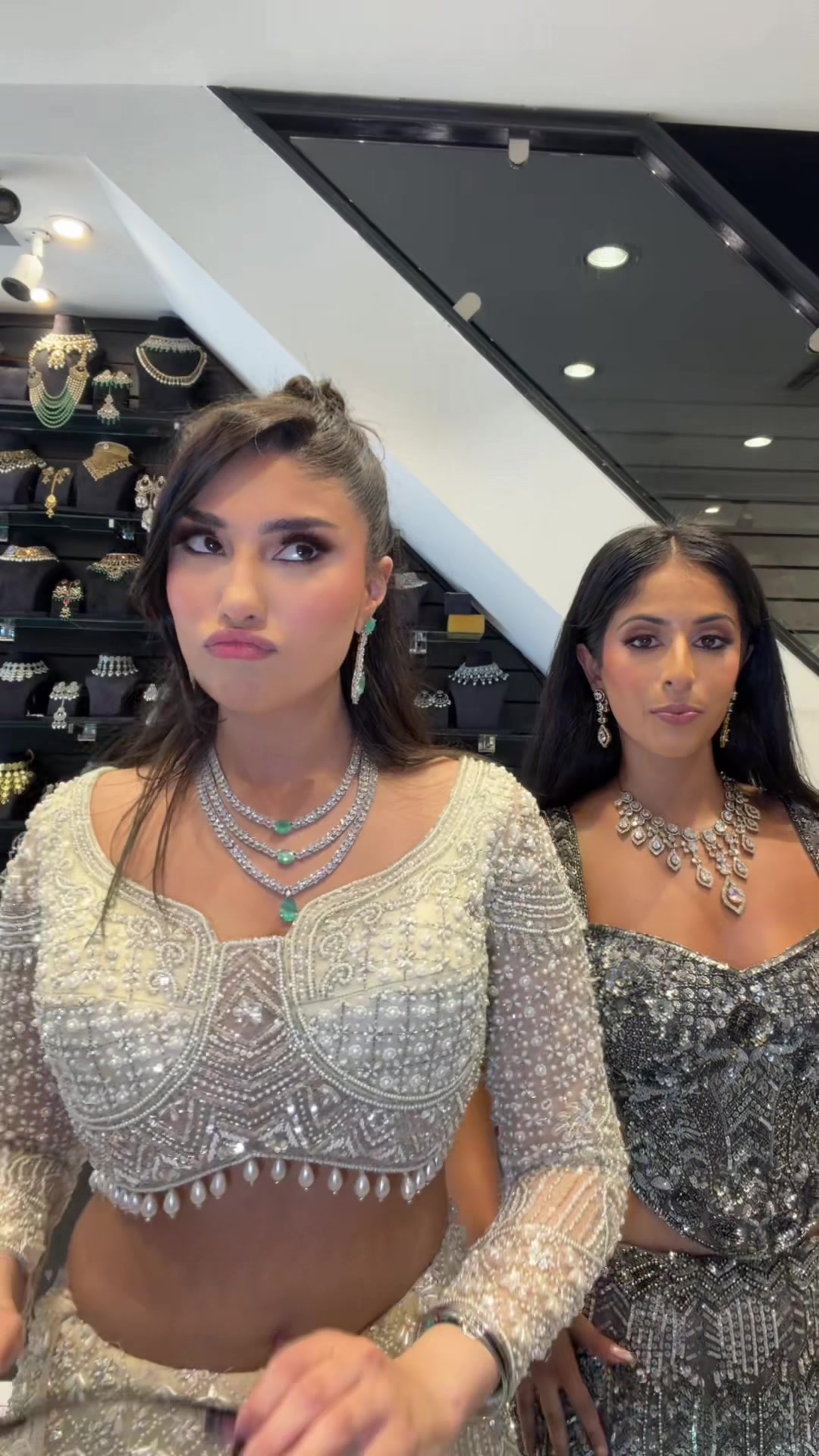 @The Jewellery Trunk