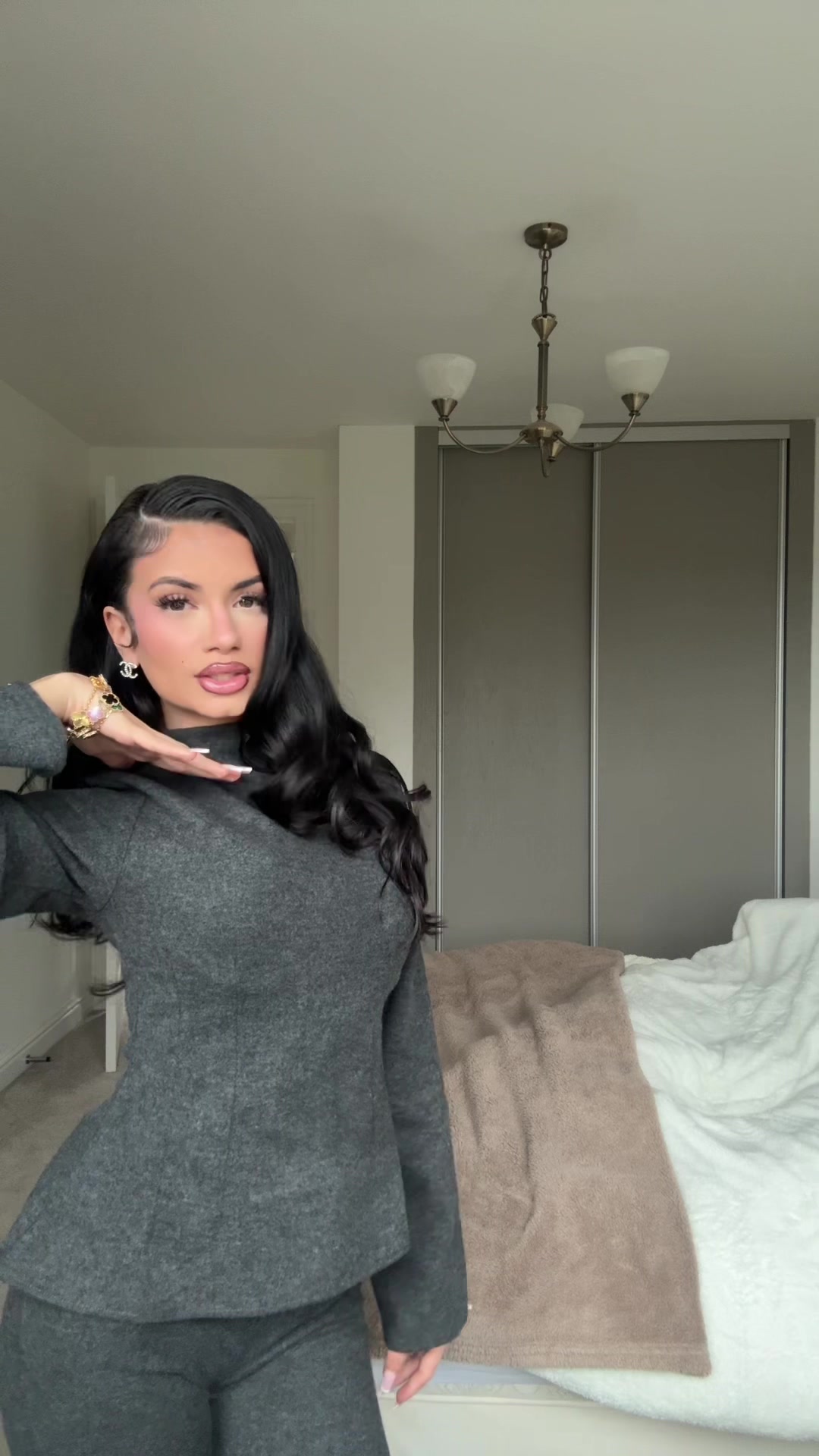 @MrsIceTheJeweller