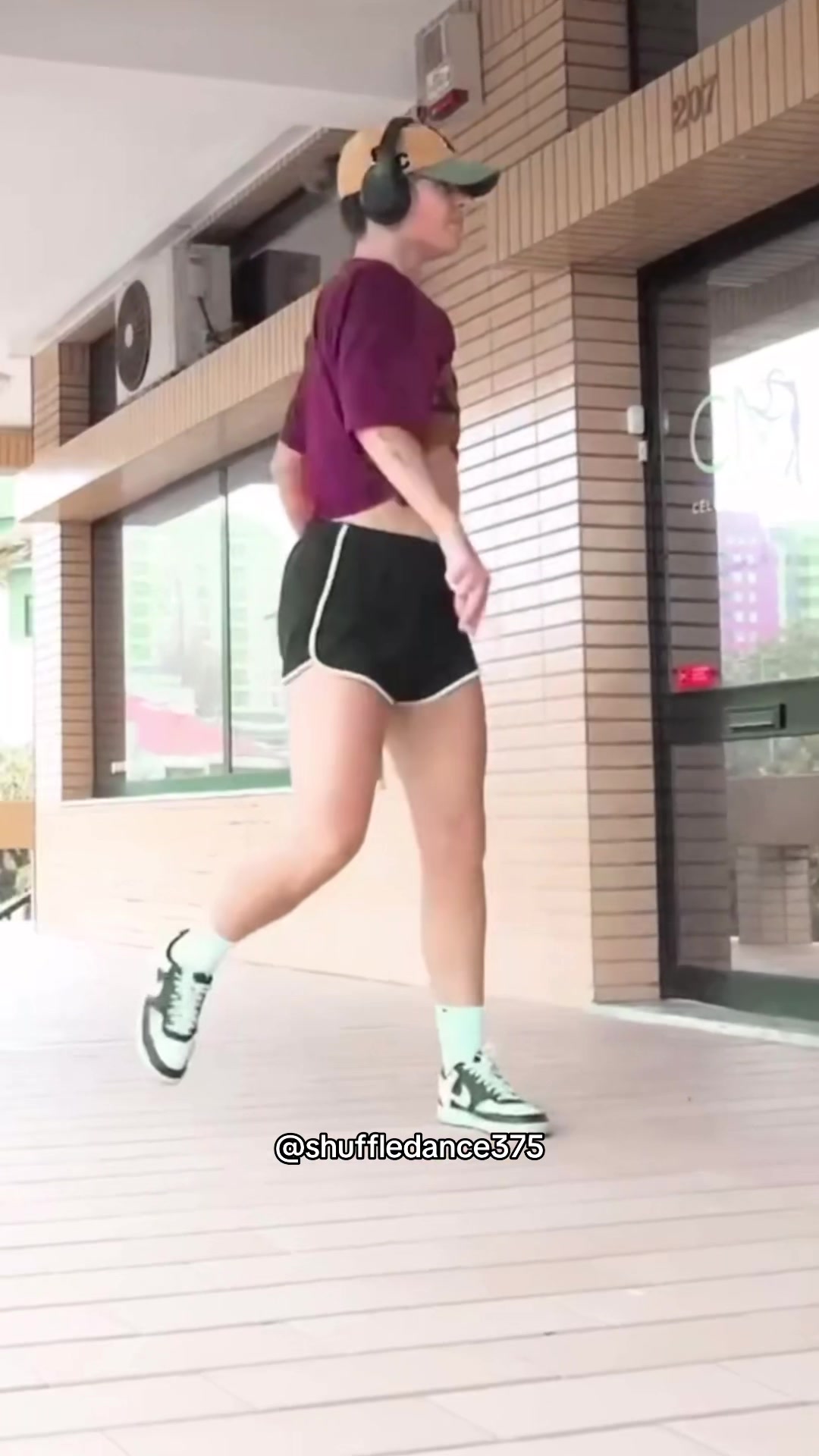 @✨SHUFFLE DANCERS ✨