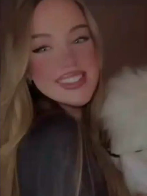 @LEYLA🍓🦋💫