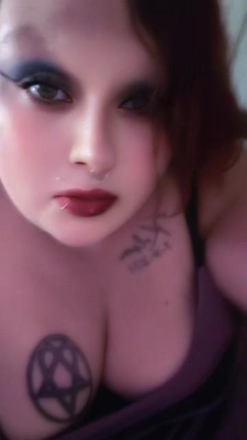 @Sarchotic666