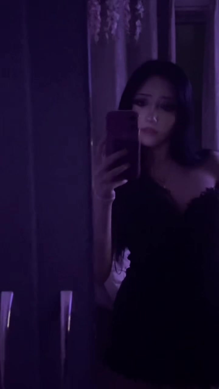 @𝖇𝖗𝖔𝖔𝖐𝖊🦇