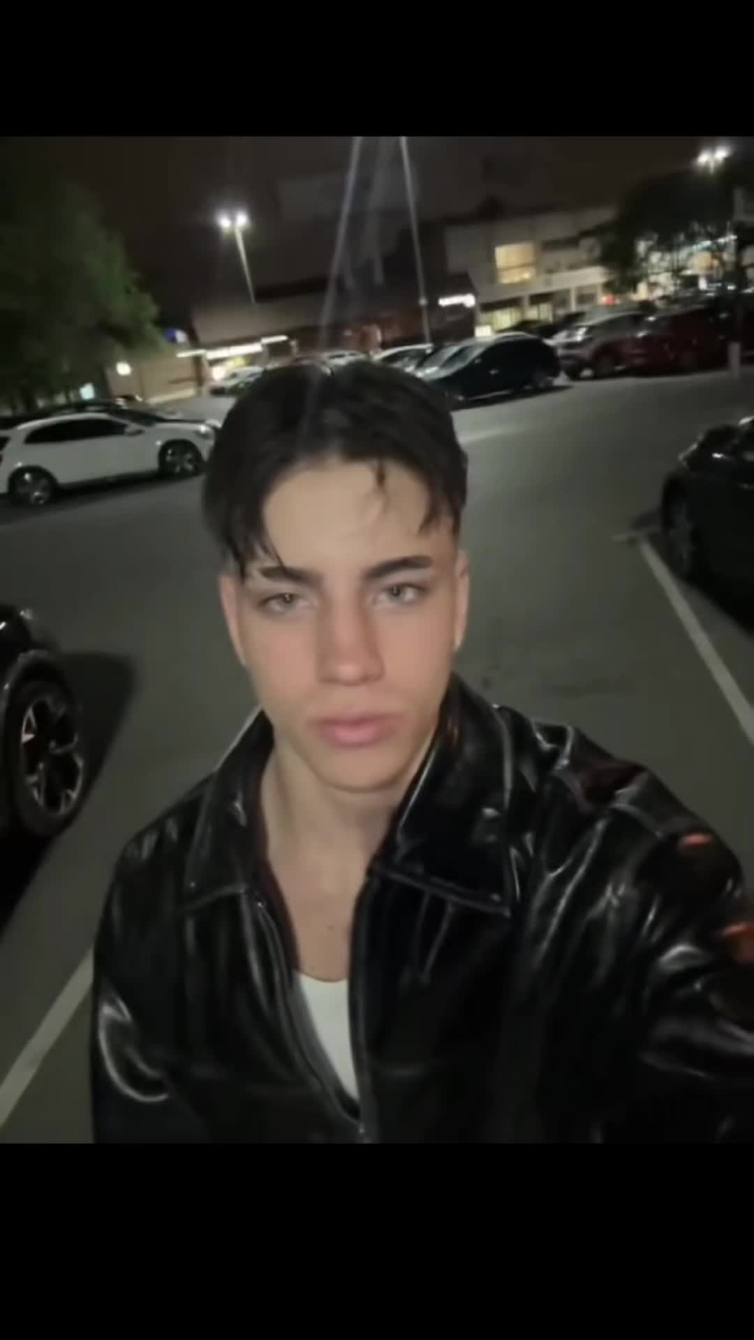@𝐤𝐚𝐫𝐢𝐢'𝐬._