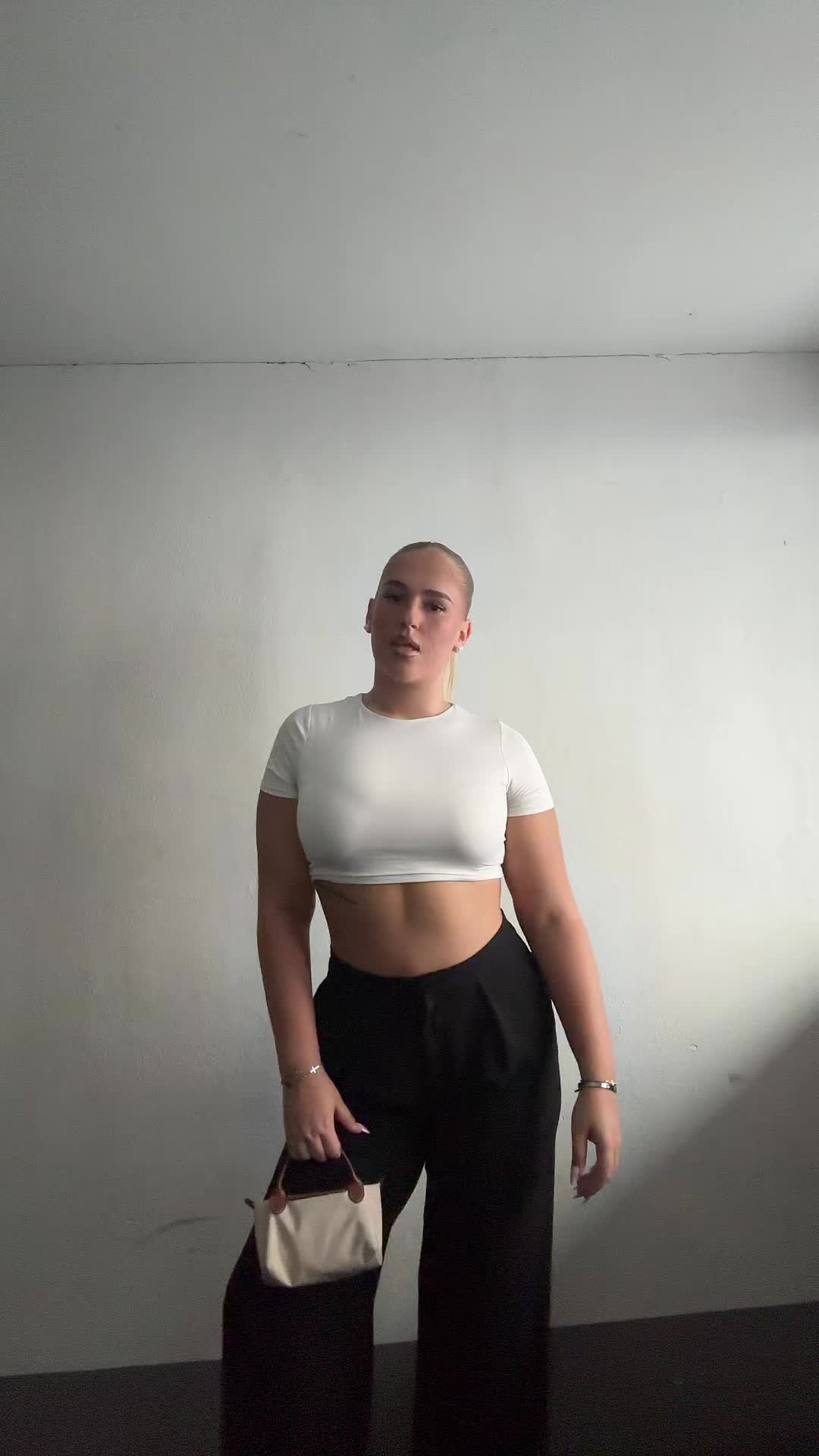 @…