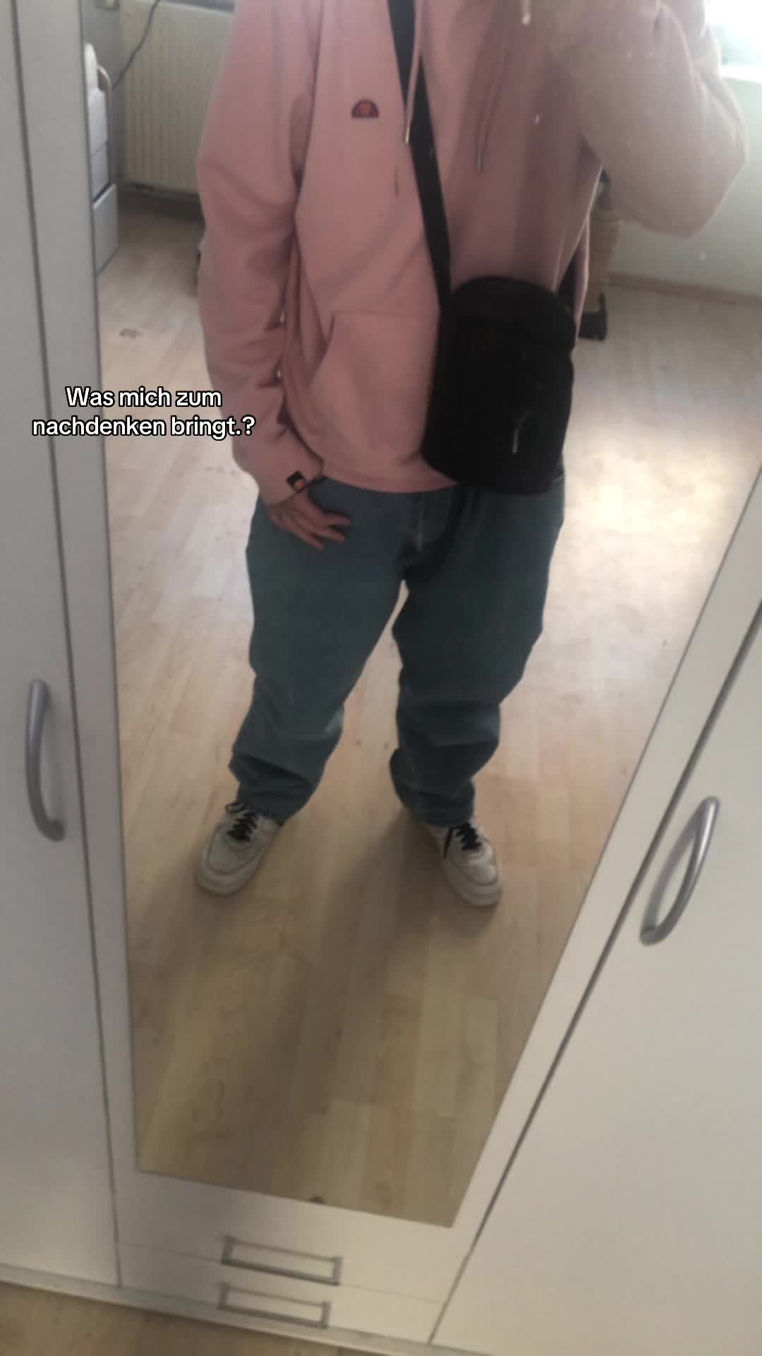@`