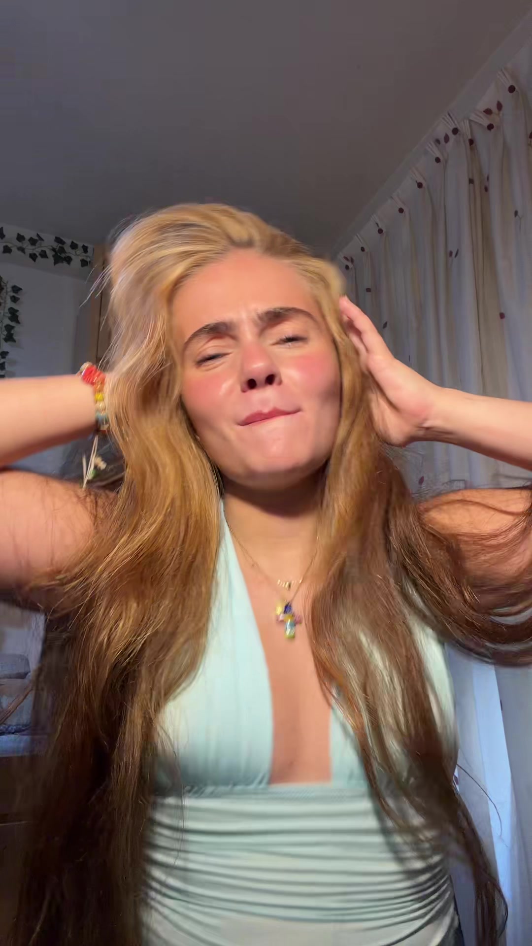 @uurgirlnat