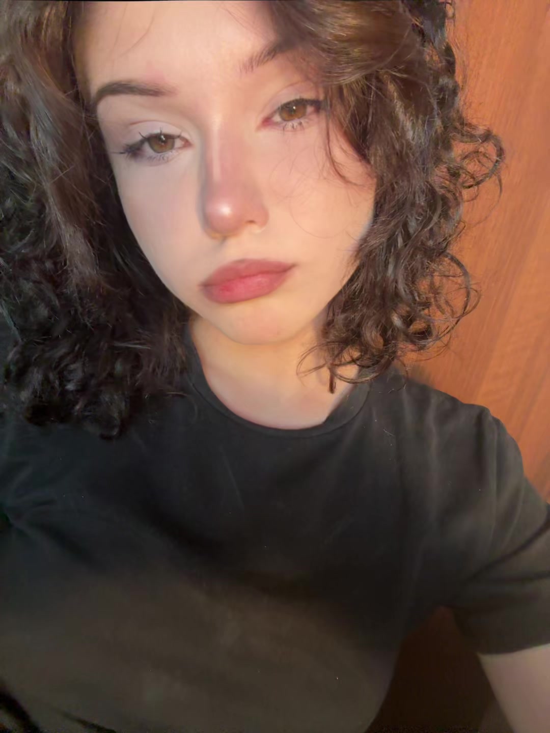 @👅