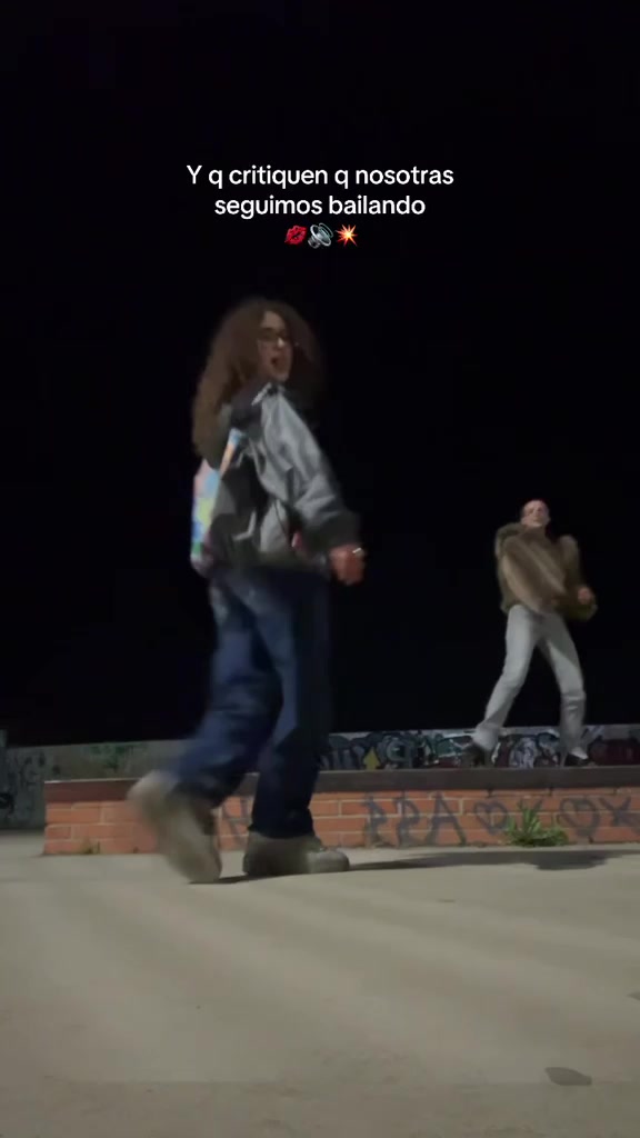 @𝒍𝒆𝒊𝒍𝒂 🎱