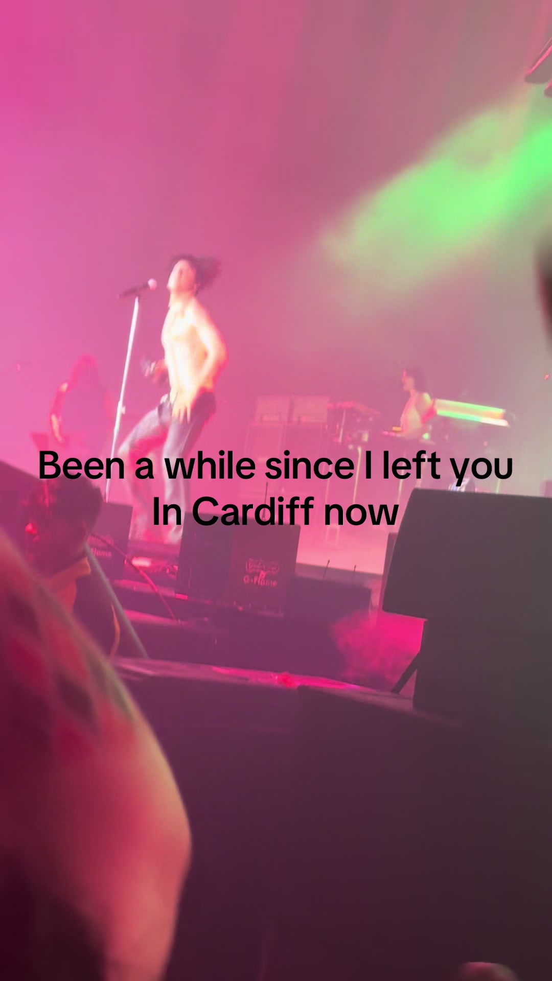 @🖤🫢🔫-saw:( Yungblud:18/4/26