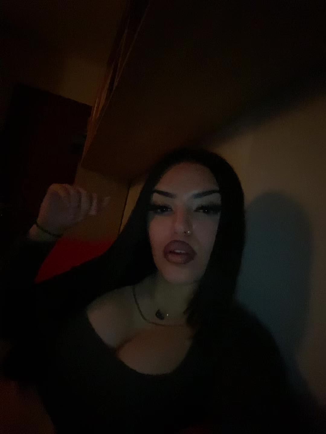 @๐€๐ง๐๐ธ