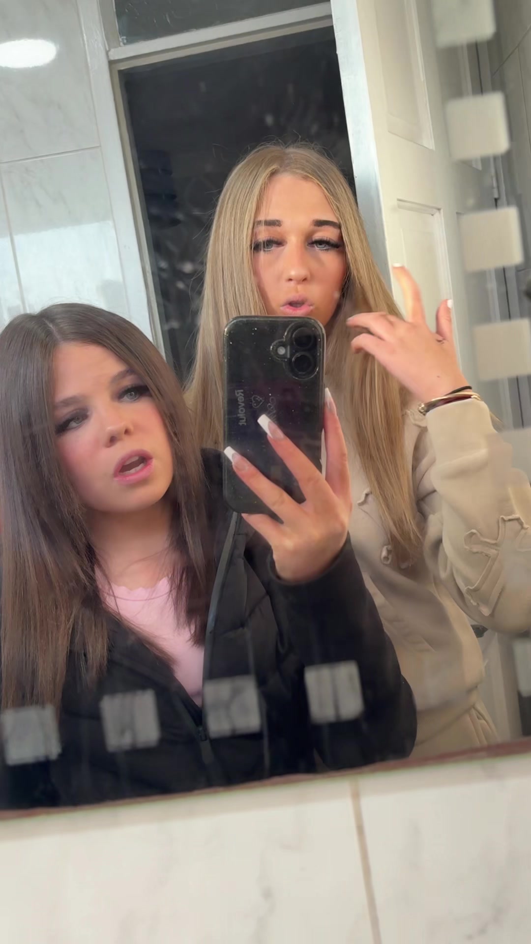 @𝐚𝐦𝐞𝐥𝐢𝐚𝐬𝐩𝐚𝐦𝐬
