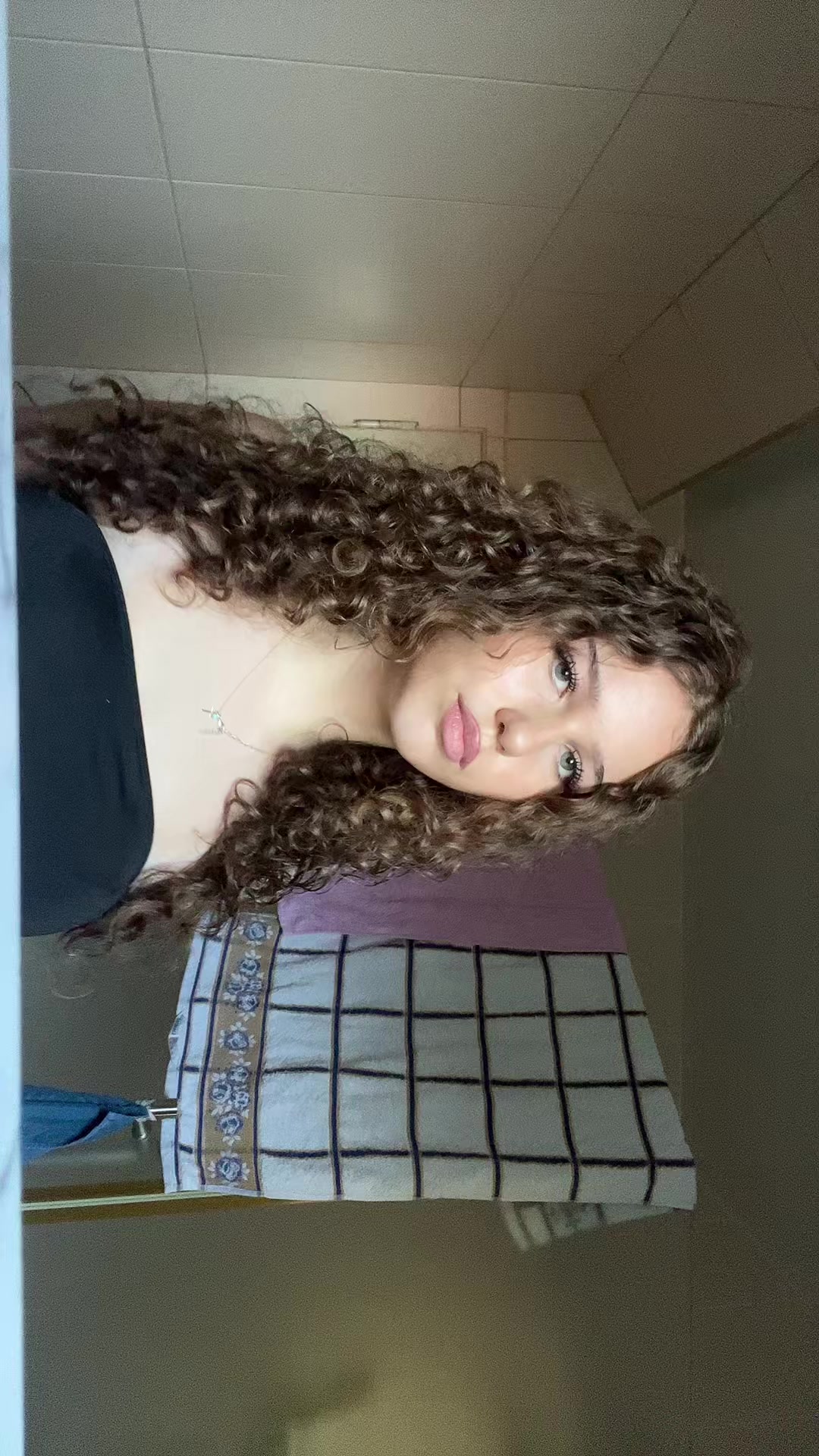 @angela