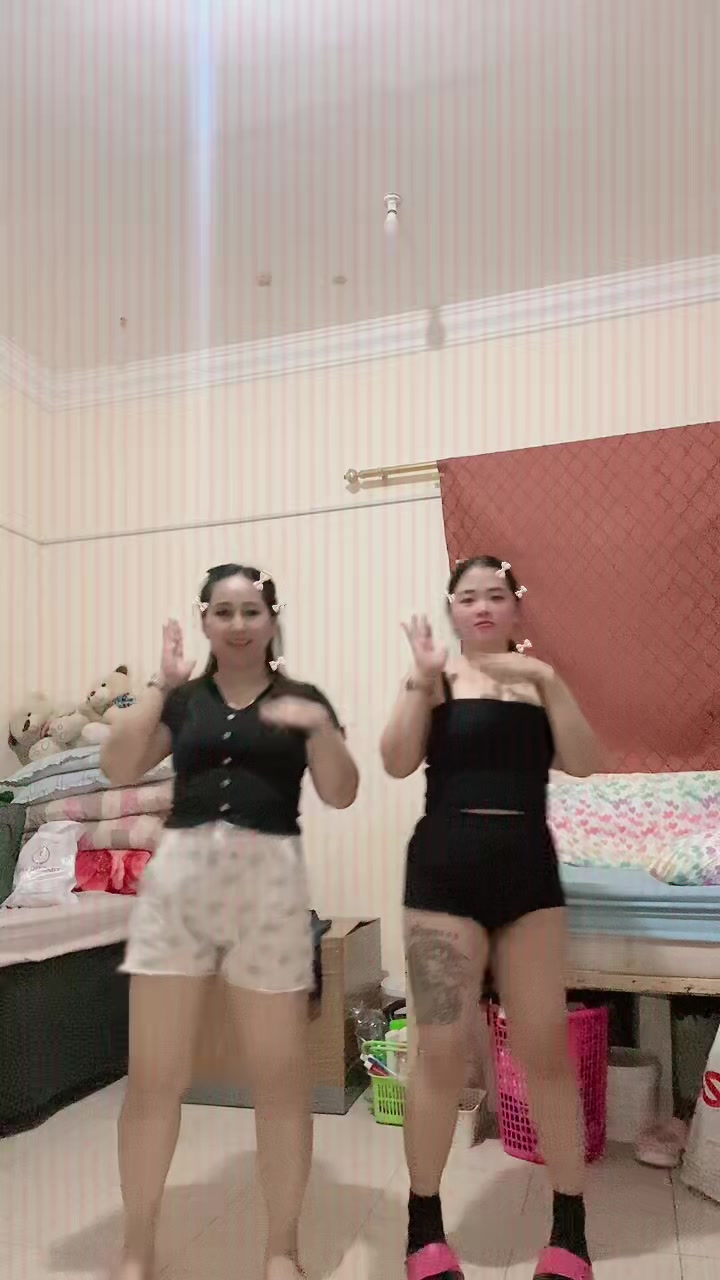 @_heyxiaaaaa