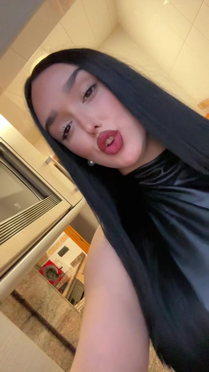 @yeniamartiiin