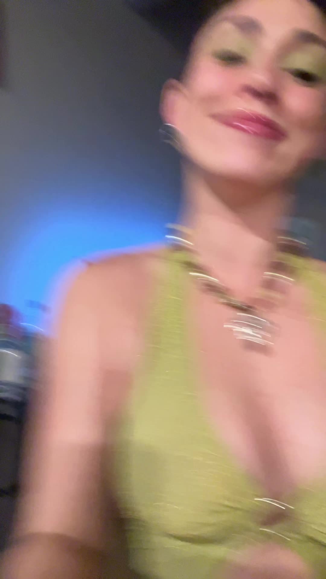 @olivia