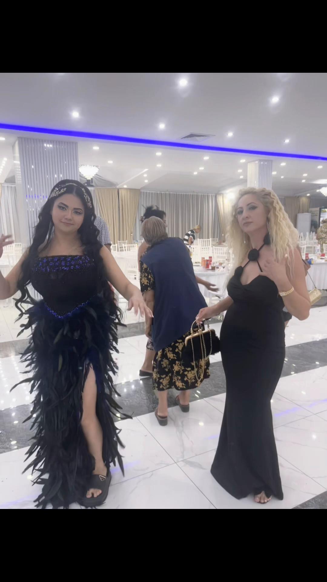 @Михайлова