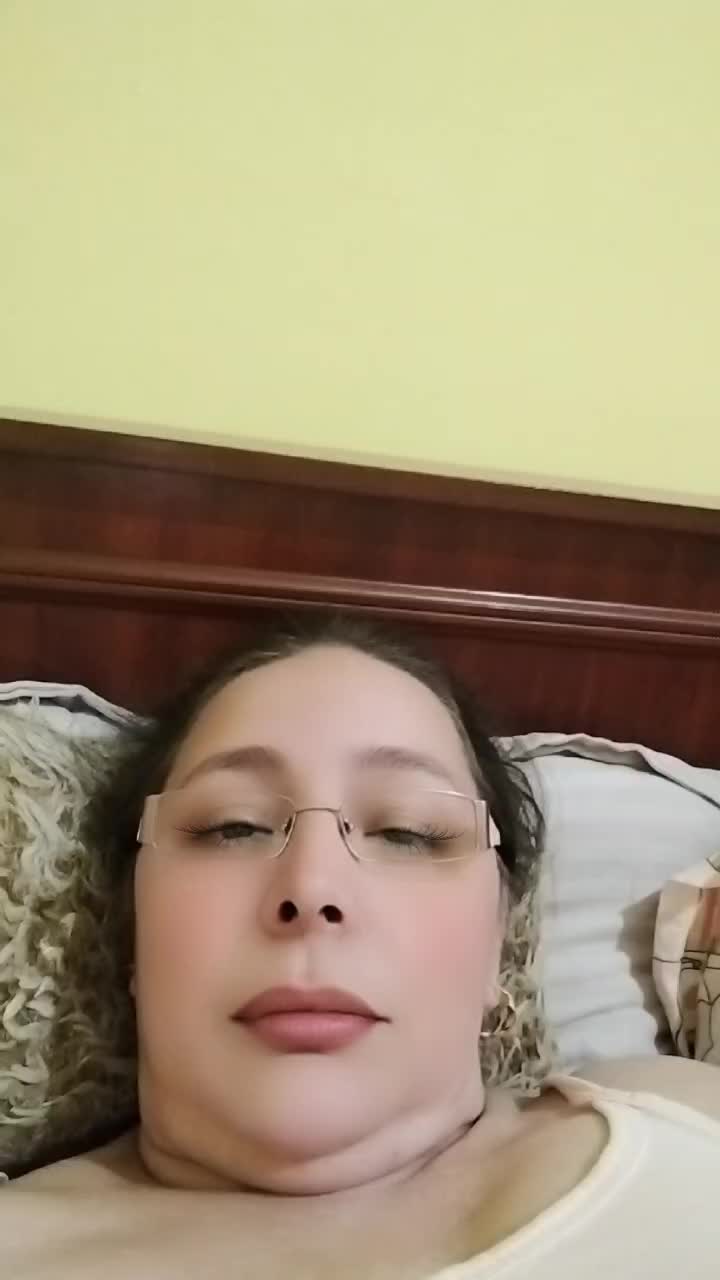 @Laura Zota