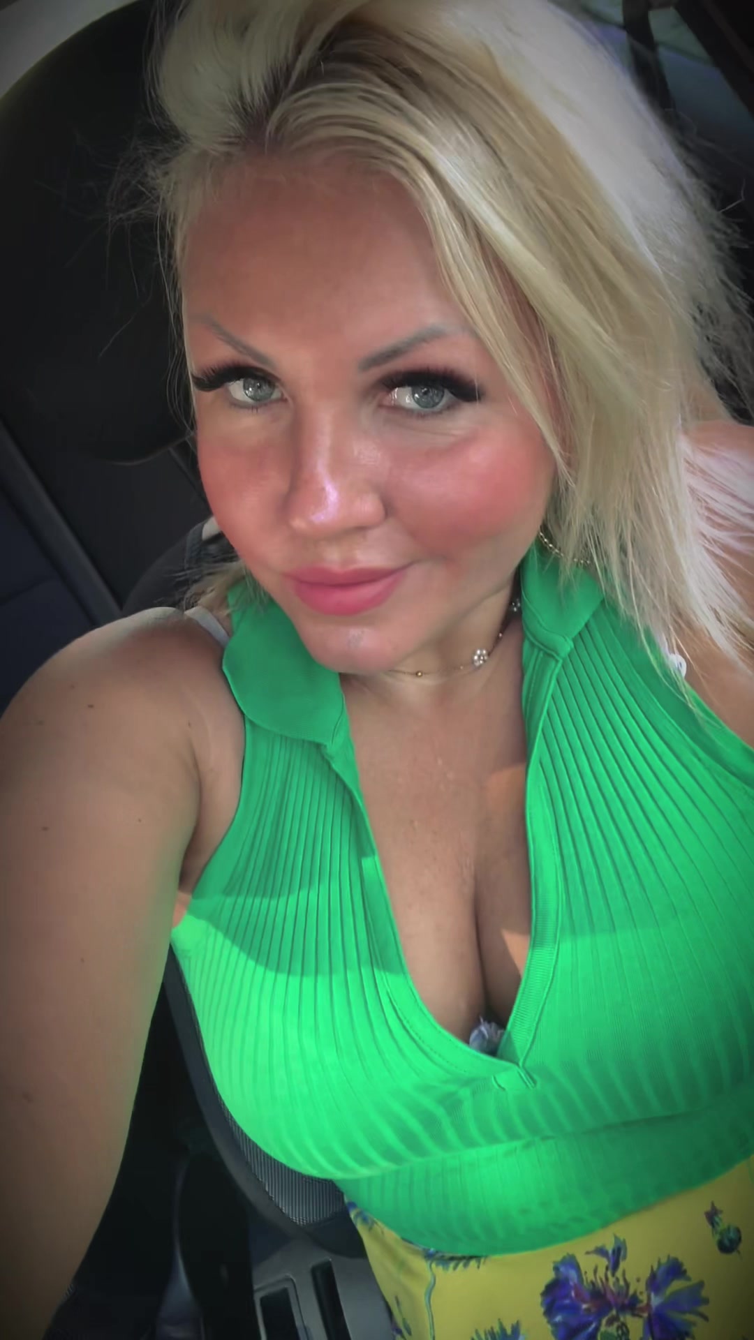 @ana_melody_ania
