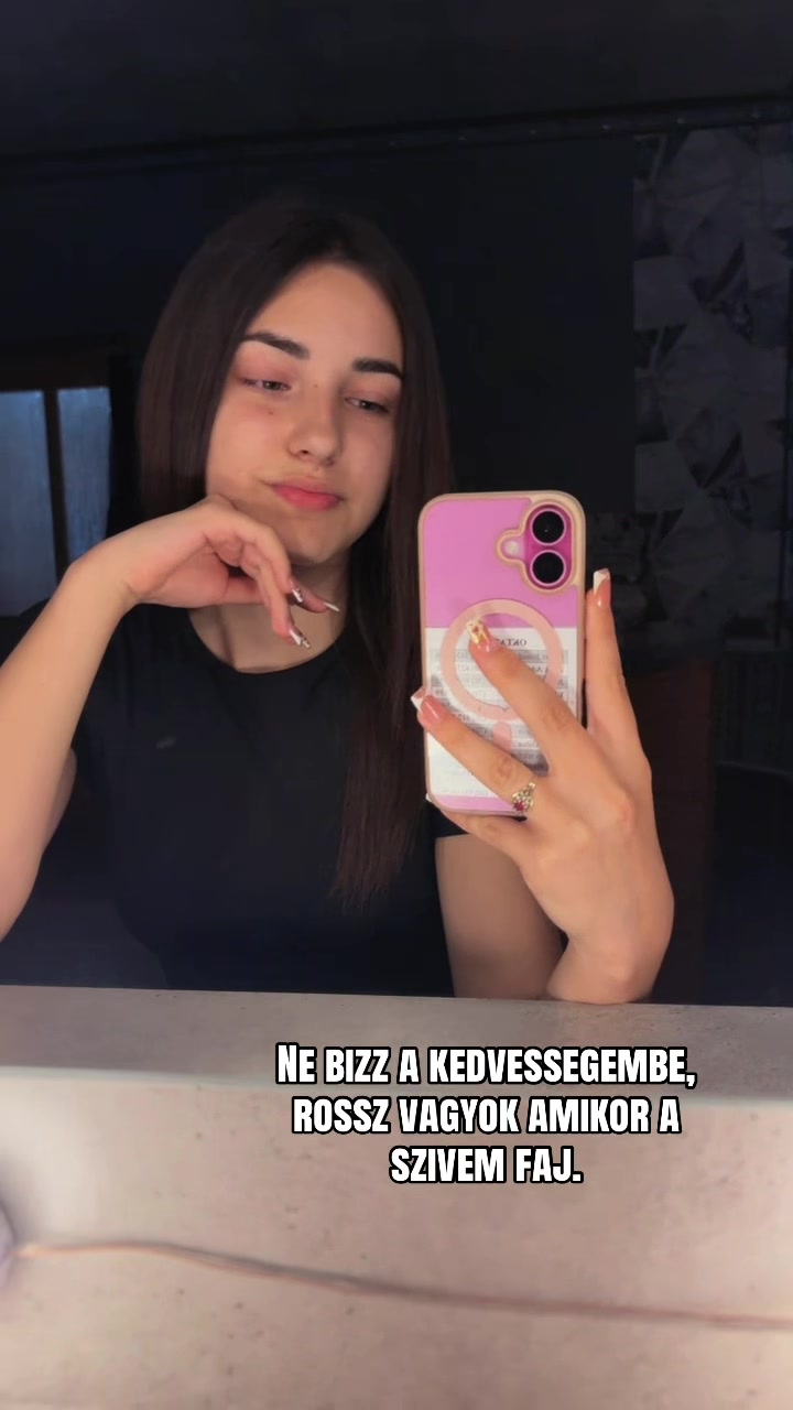 @ℳℯ𝓈𝓏𝒶𝓇ℴ𝓈 𝓁𝒶𝓊𝓇𝒶