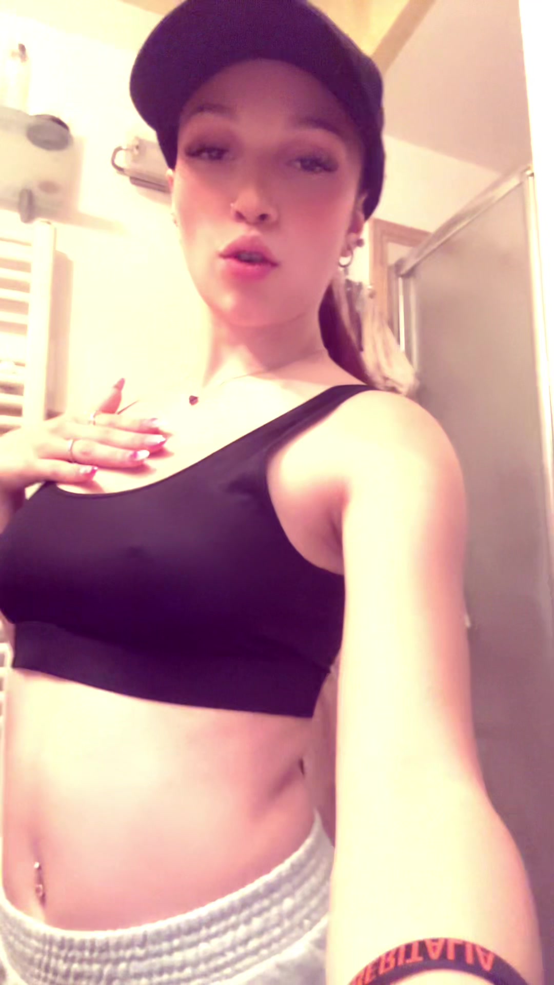 @penelope.guzzardoo