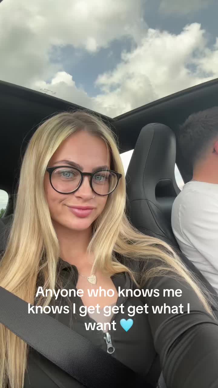 @Chlo 🧸