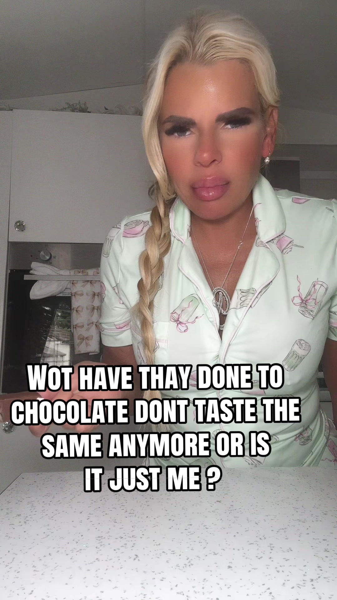 @The crazy blonde