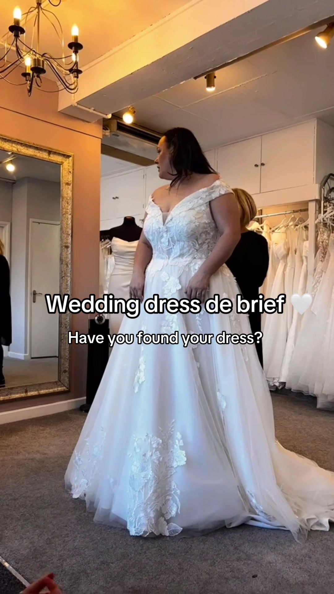 @Tash | 2027 Bride 👰🏼