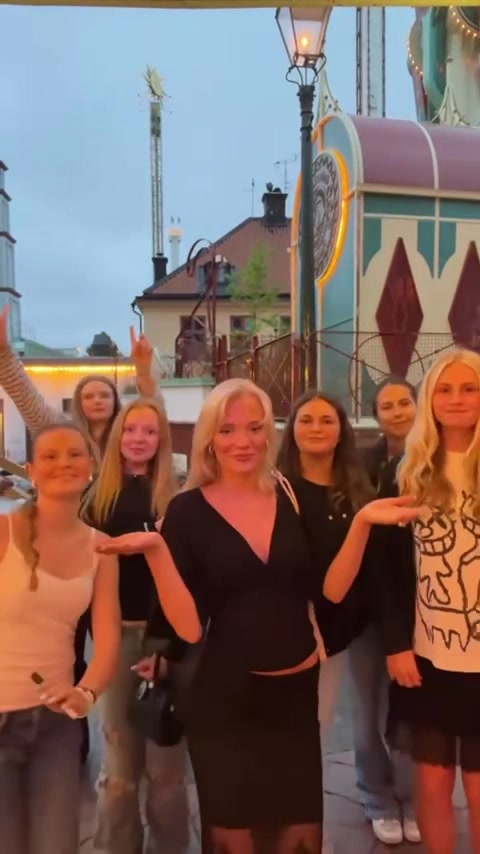 @Ellie🫧💘🥹🌟
