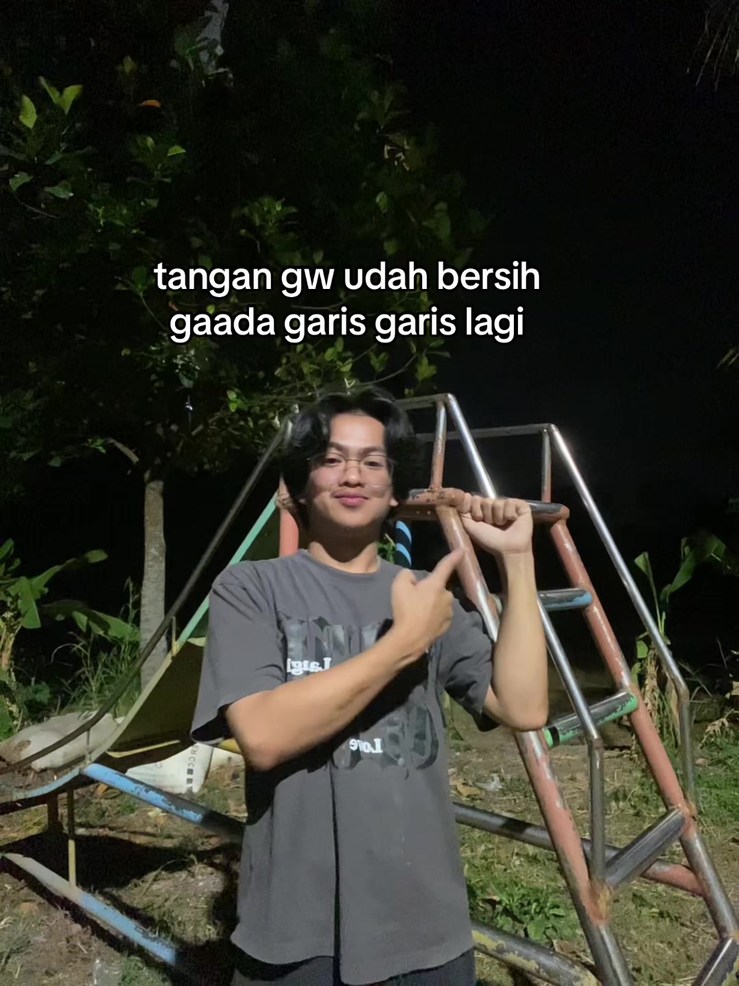 @kesedihanmu
