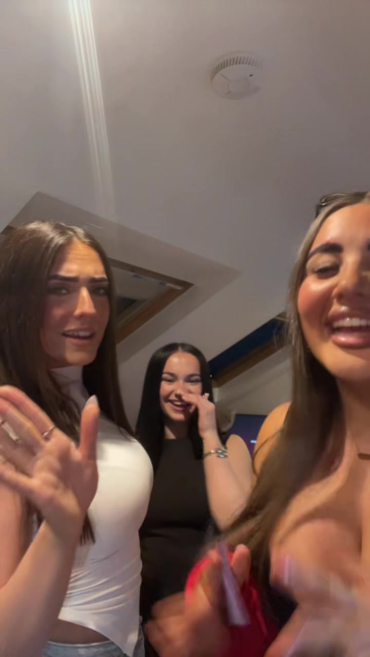 @Katherina_px