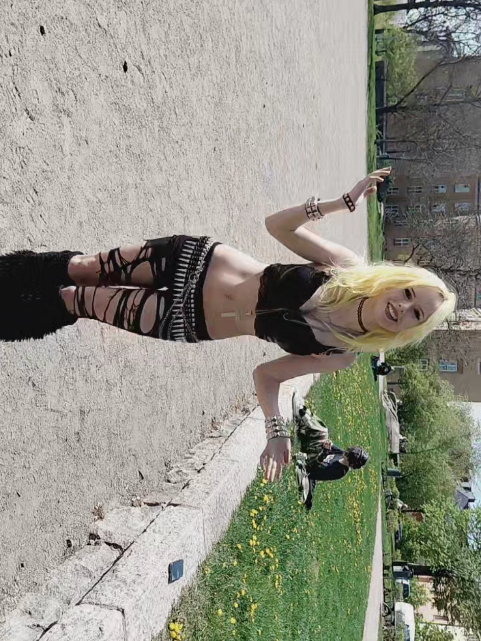 @𝒞𝒶𝓂𝒾🐜