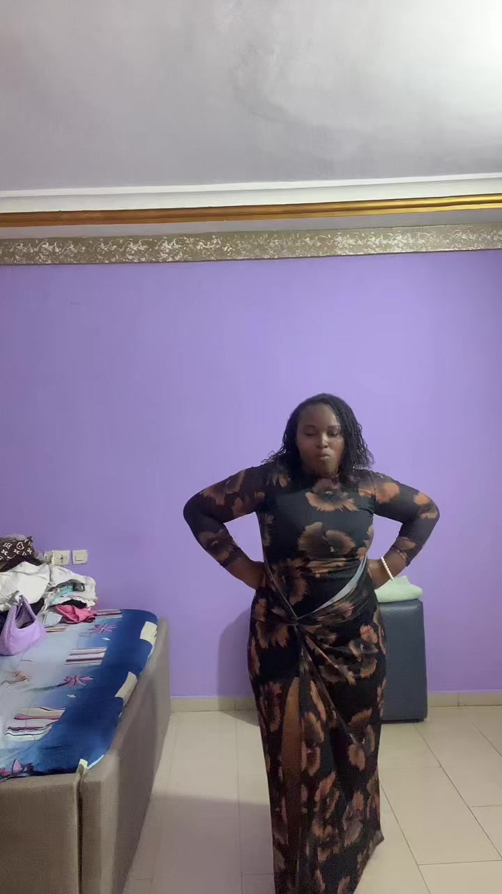 @Christelle Miller💜🇫🇷🇹🇬