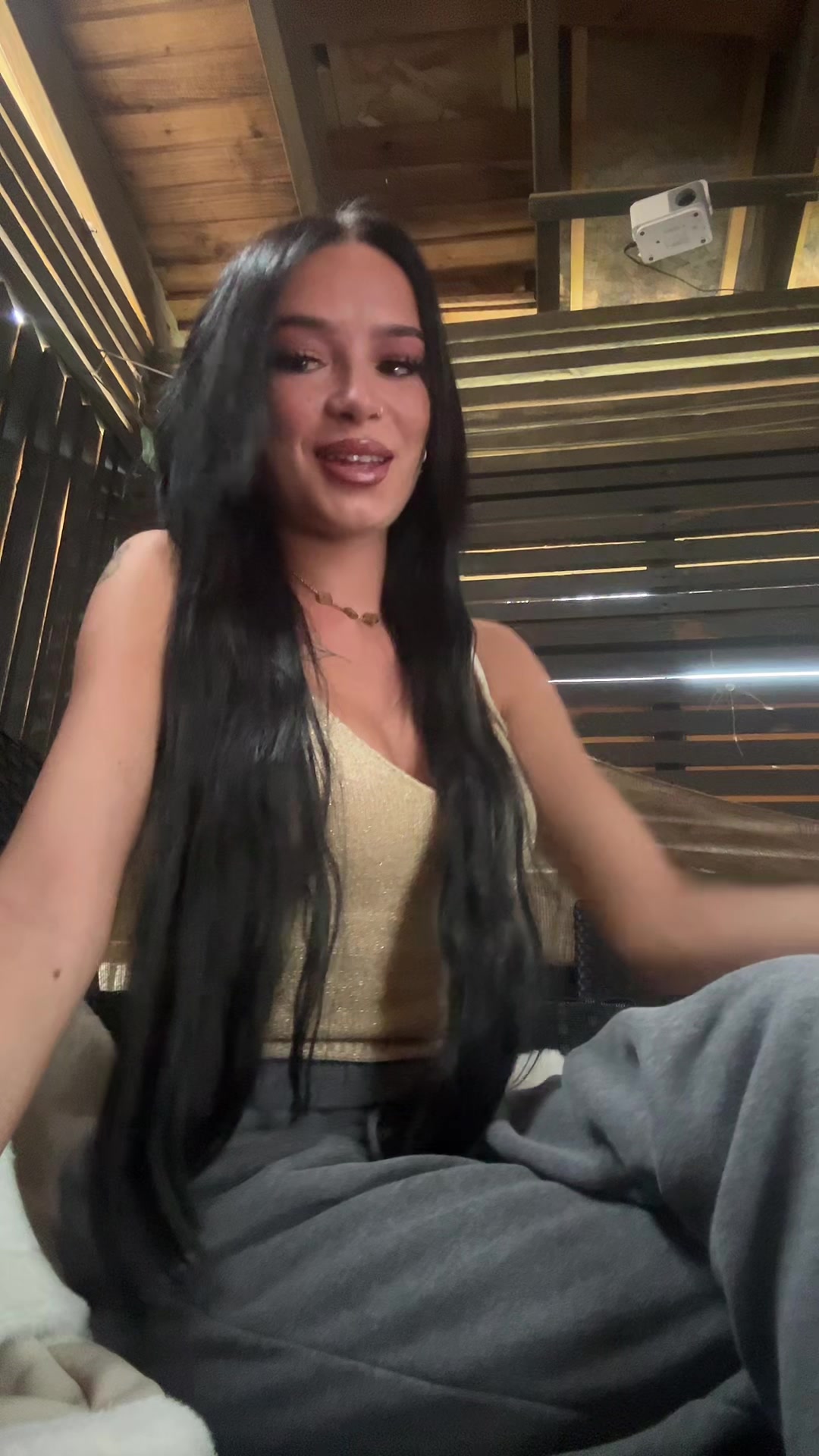 @mai