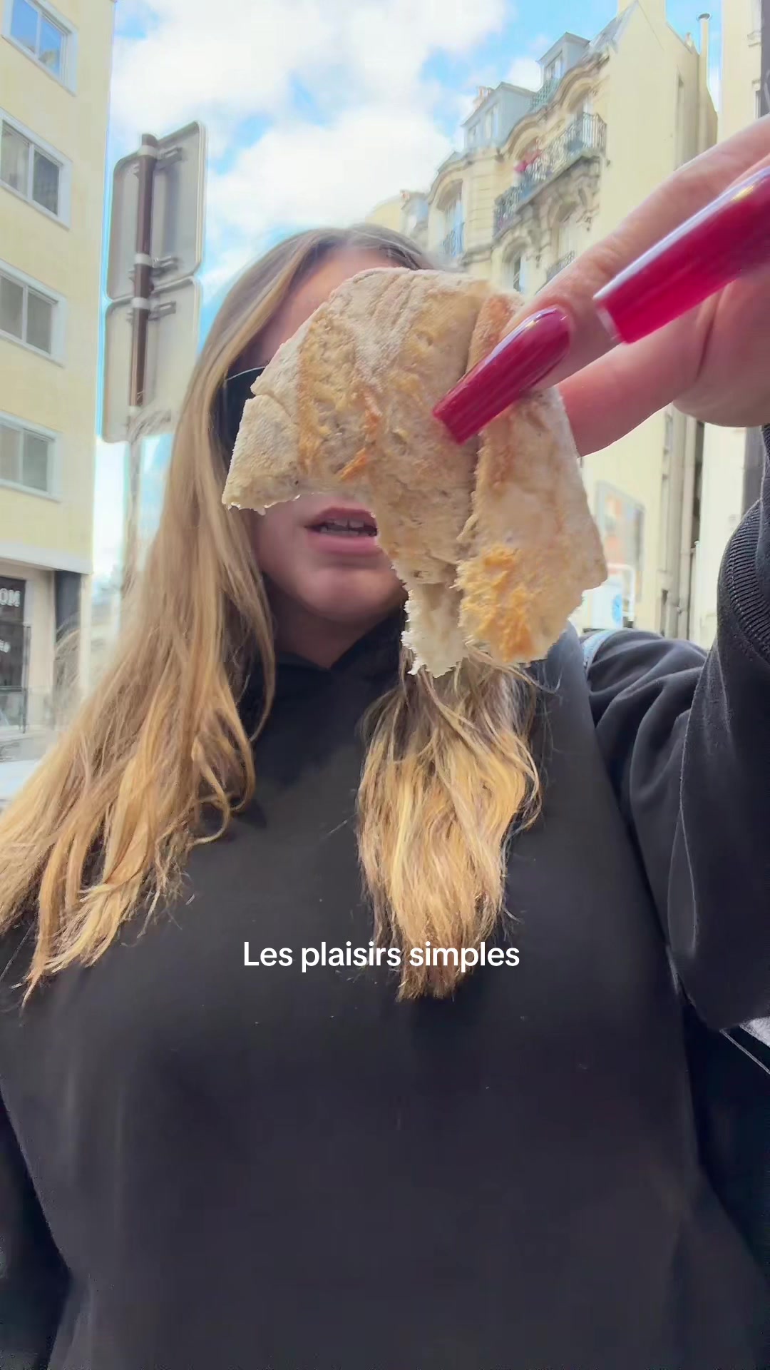 @Elise_cptn